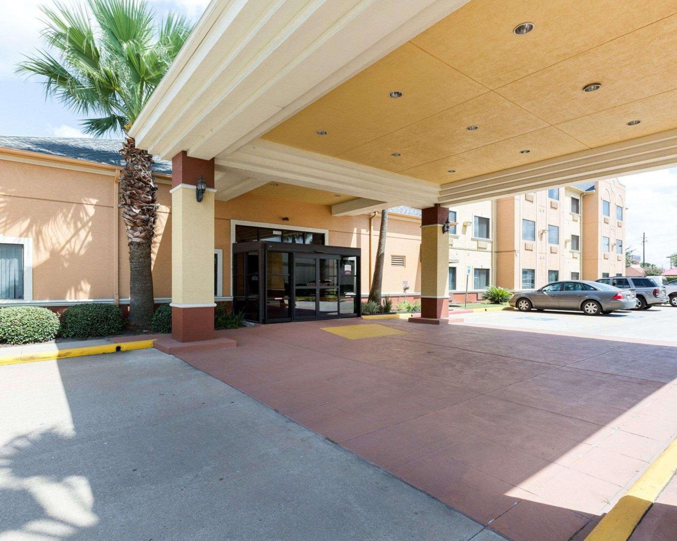 Hotel Quality Houston Nw Cy-fair 3*