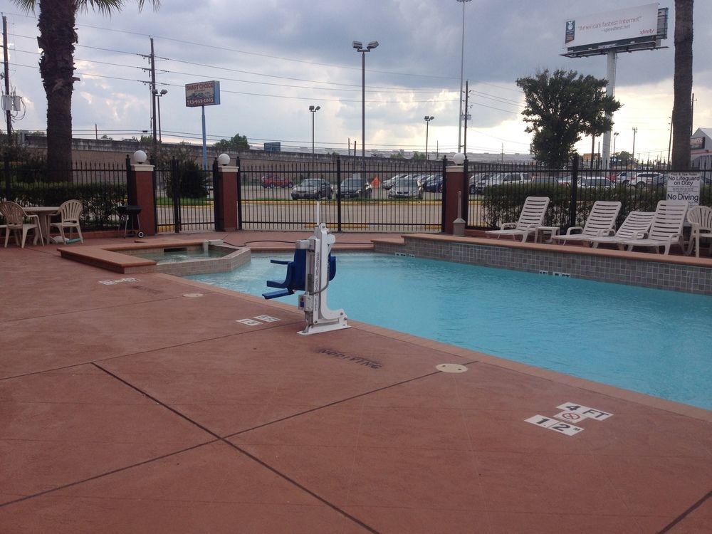 Hotel Quality Houston Nw Cy-fair 3*