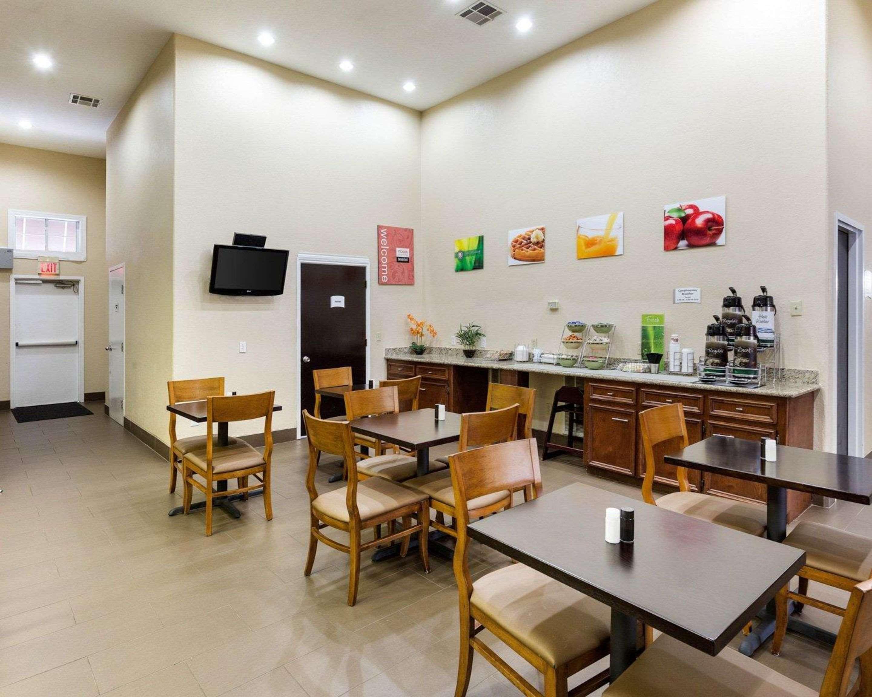 Quality Houston Nw Cy-fair Hotel